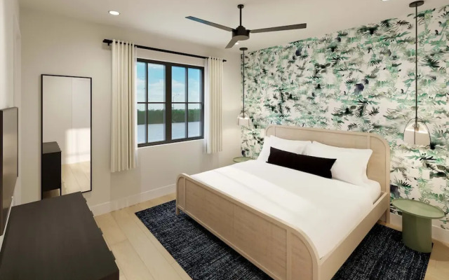New Waterfront Home - Sunray House