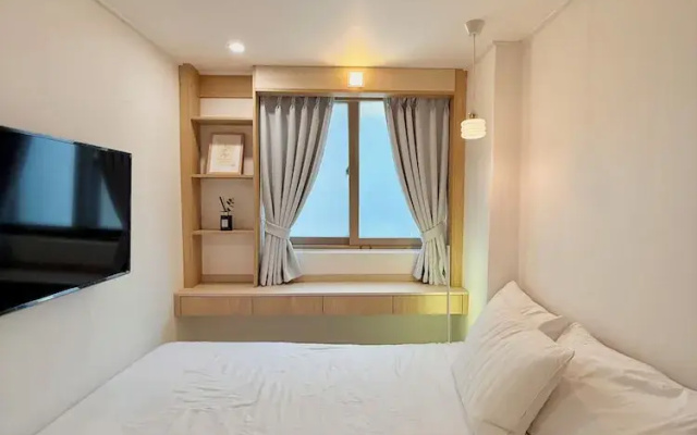 Busan Circlestay Hotel