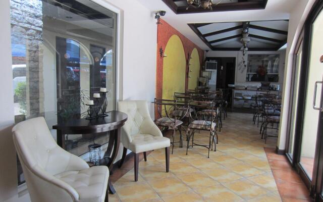 The Suites at Calle Nueva