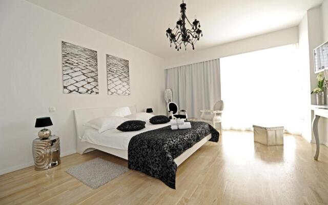 Tinel Superior Residence