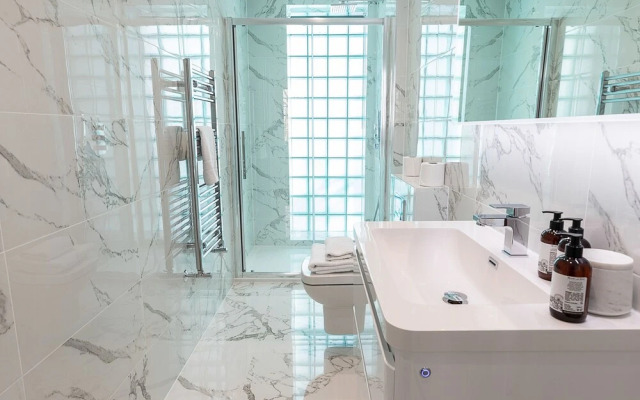 JOIVY Stylish Flat near Mayfair & Piccadilly Circus