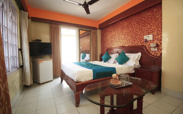 OYO 10695 Hotel Niladri Palace