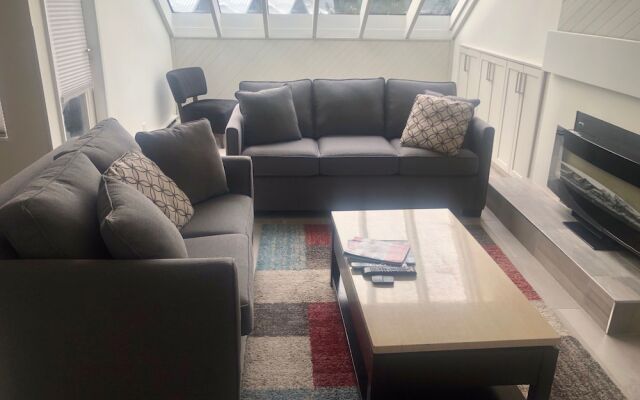 Whistler Blackcomb VR Hearthstone Lodge