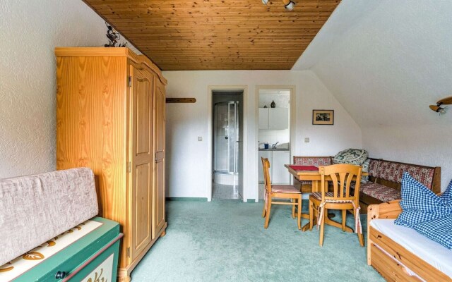 Modern Apartment in Tabarz/Thüringer Wald with Garden