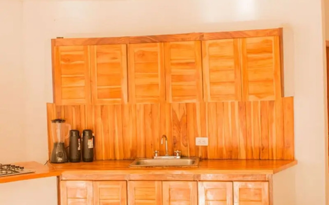 Room-hb2 Triple Room With Shared Bathroo