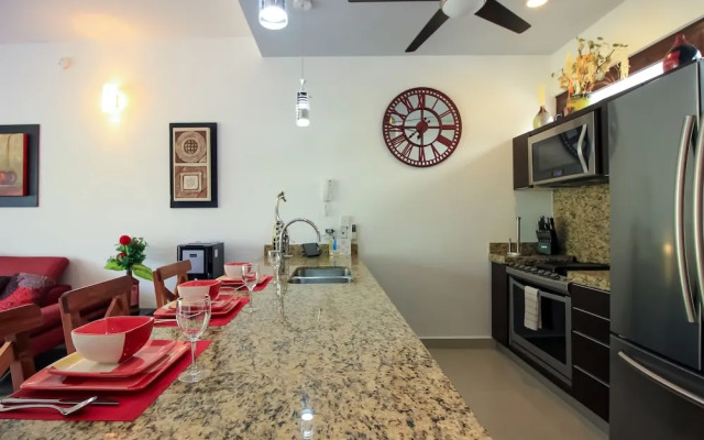 Family 2 Bedrooms Condo with Balcony and Pool Facilities