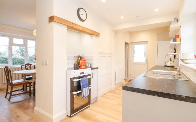 3 Chantry Cottages