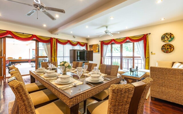 3 BR Pool Villa in Great Location CV3