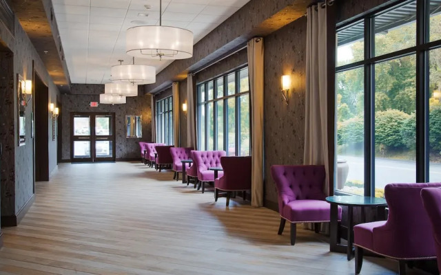Holiday Inn Kingston