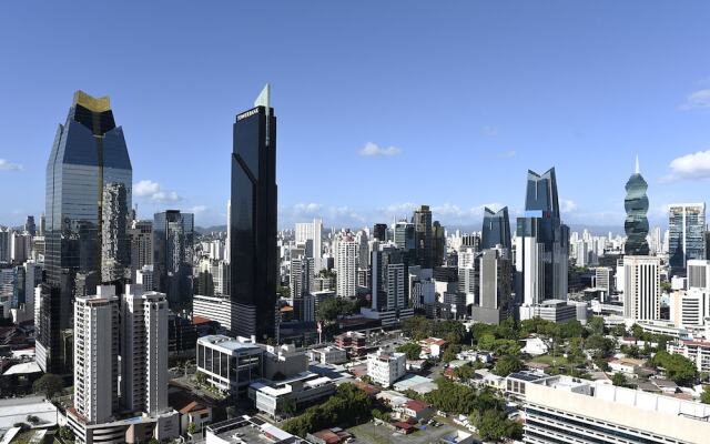 Yoo Panama & Arts Tower