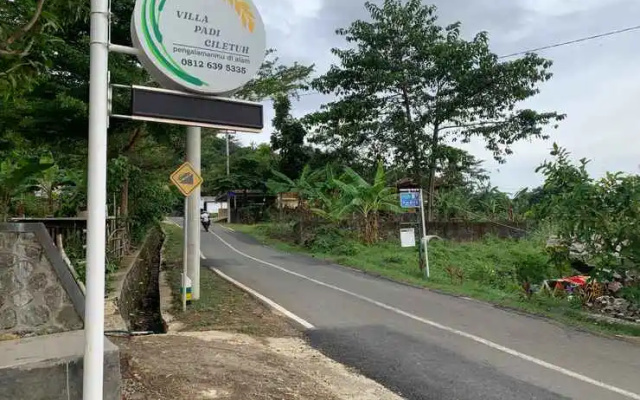 Villa Padi Ciletuh