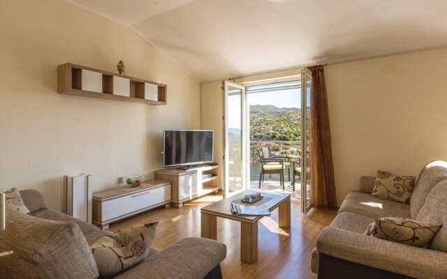 Stunning Apartment in Birine With 3 Bedrooms and Wifi