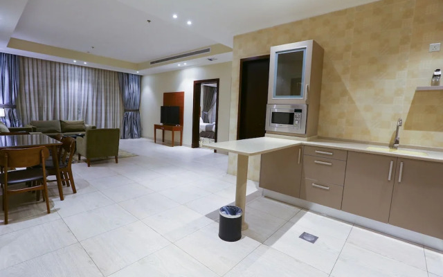 Lotaz Hotel Suites Al Salamah