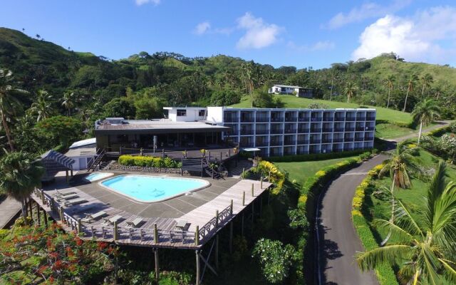 Savusavu Hot Springs Hotel