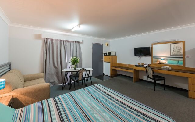 Comfort Inn Shearing Shed