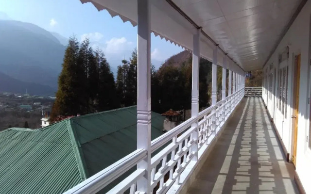 Summit Alpine Resort