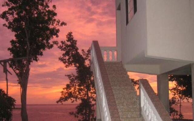 Alvynegril Guest House