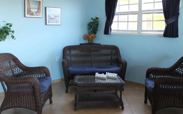 Bahia Apartments & Diving