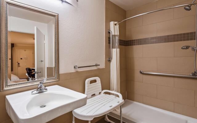 Best Western Plus Orange County Airport North