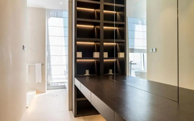 Penthouse Stunning Views Cayan Tower