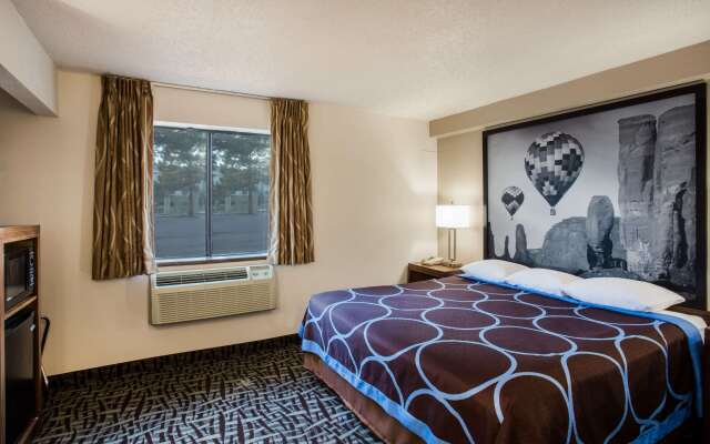 Super 8 by Wyndham Flagstaff