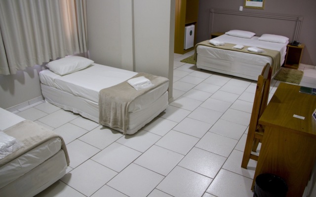 Presidente Hotel - Passos