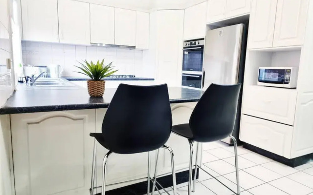 Rosie House - Spacious Comfortable Home