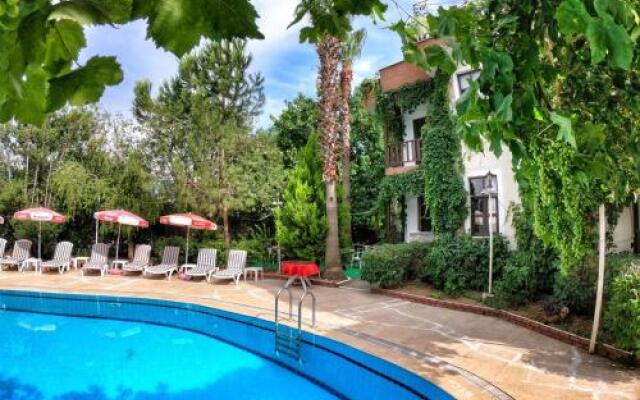 Erciyes Apart Hotel