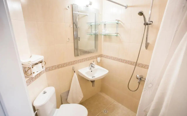 TOP CENTER Designer studio 1 minute to NDK&Vitosha