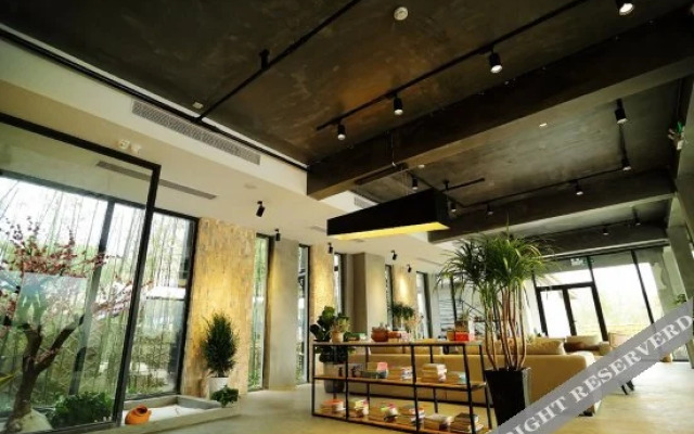 Mood Club Theme Holiday Hostel