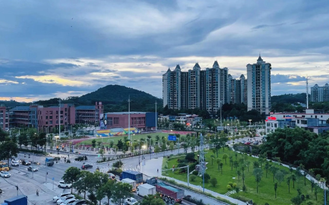 Guangzhou Haojing Hotel