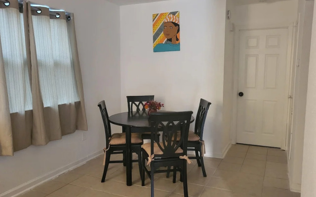Y's HomePlace New Orleans Guest House