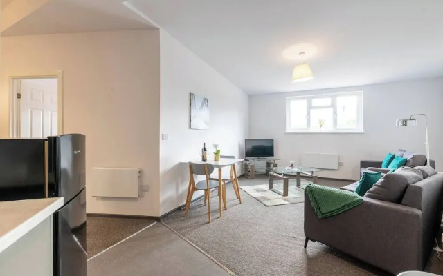 The Elderns 2BR A1 Nearby Netflix Parking