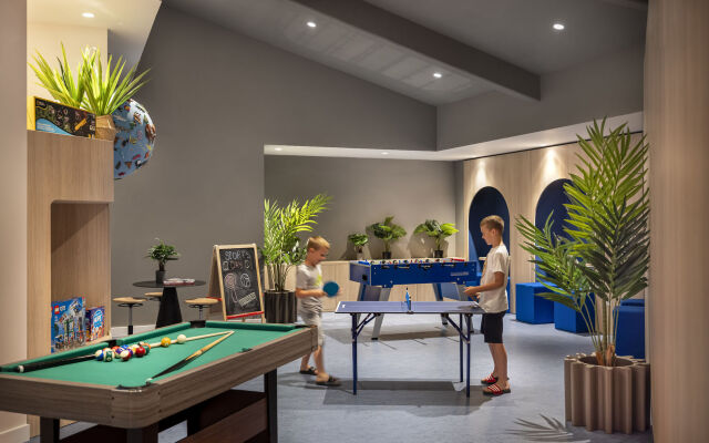 Valamar Tirena Hotel