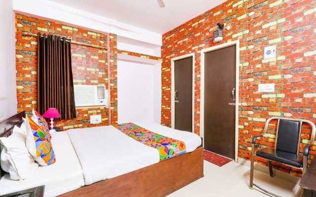FabHotel The Hudco Grand