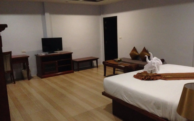 The Hip Resort  @ Khao Lak