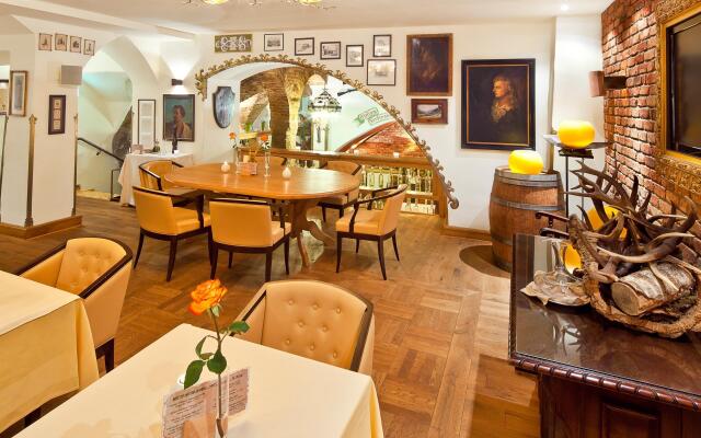 Hotel Goldener Adler, Bw Signature Collection