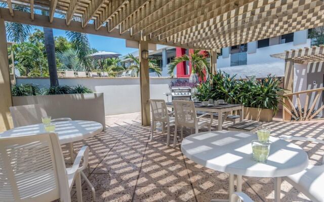 Quiet Cozy Central Close to the Beach Pool