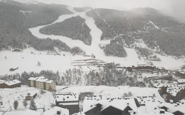 Ski Andorra Tarter Chalet Lodge