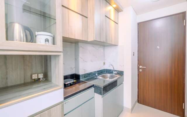 Cozy Stay Studio At Transpark Cibubur Apartment