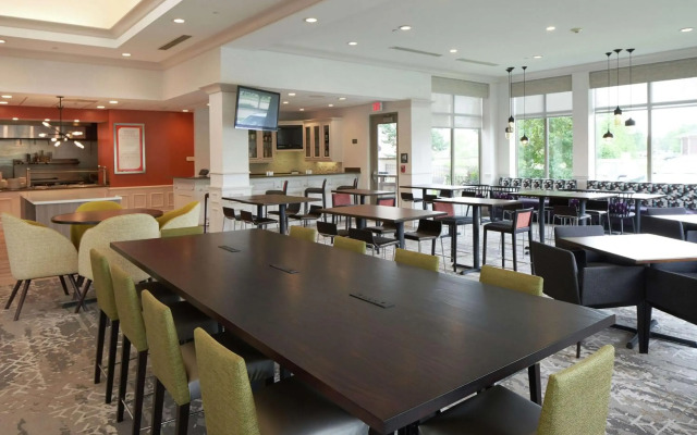 Hilton Garden Inn Evansville