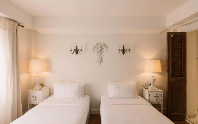 At Niman Conceptual Home