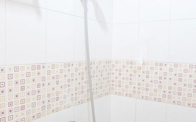 OYO 365 Tya Family Guest House Syariah