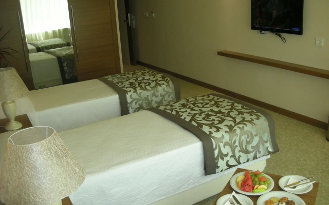 Esila Hotel
