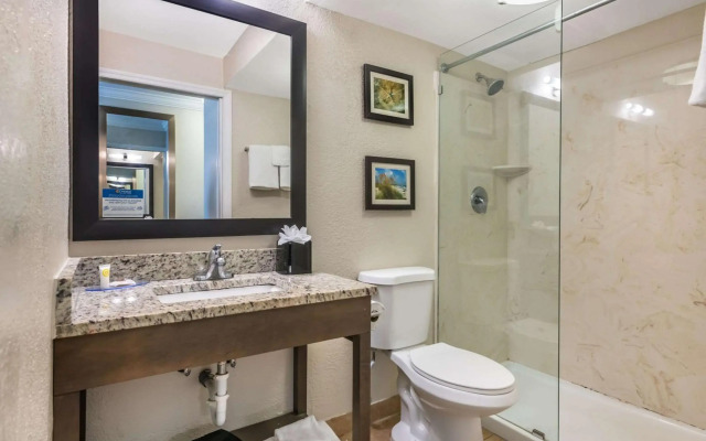 Comfort Inn & Suites Daytona Beach Oceanfront
