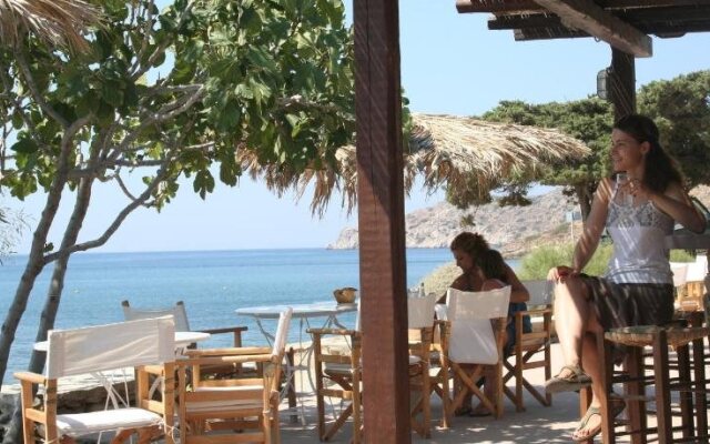 Petra Holiday Village