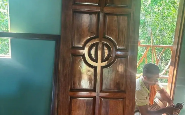 Sade's Enchanted Treehouse