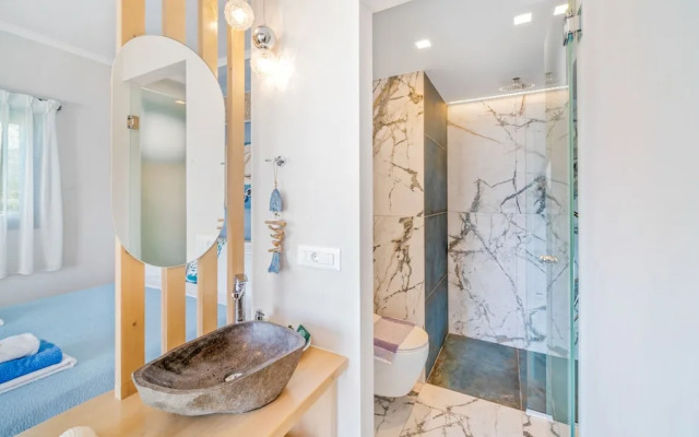 Pyrgos beach hotel apartments