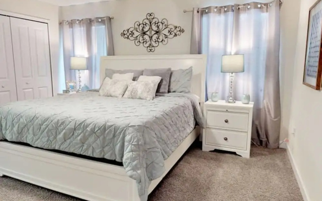 3083 Awesome 4BD Fantastic Club House