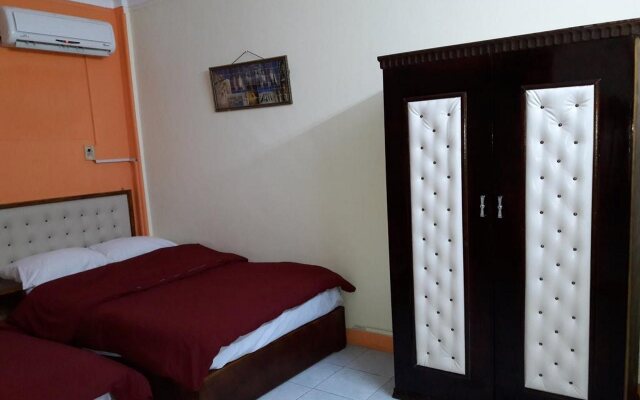 New Palace Hotel